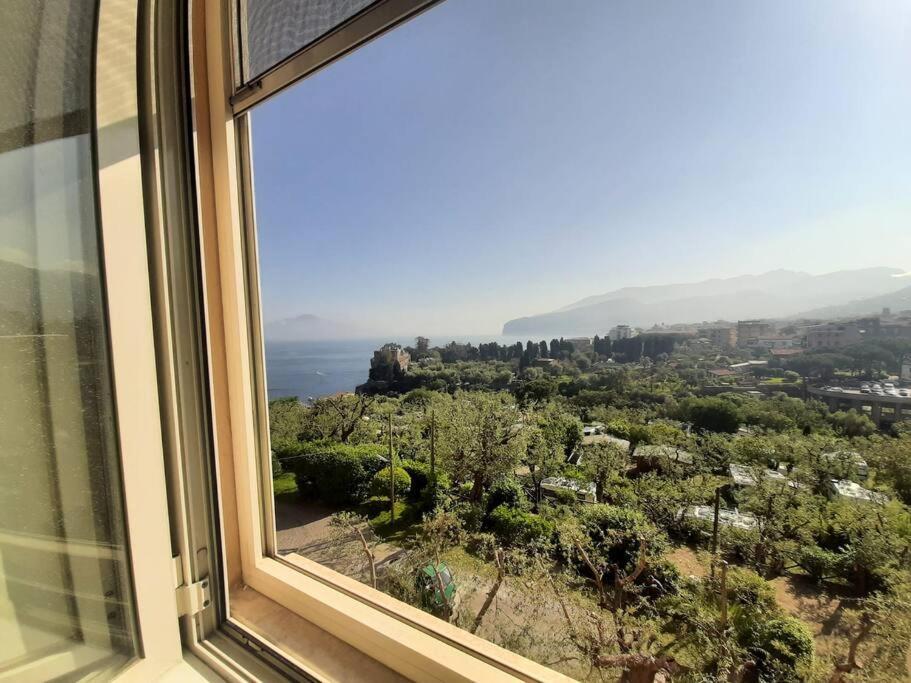 Sorrento Tower Exterior foto