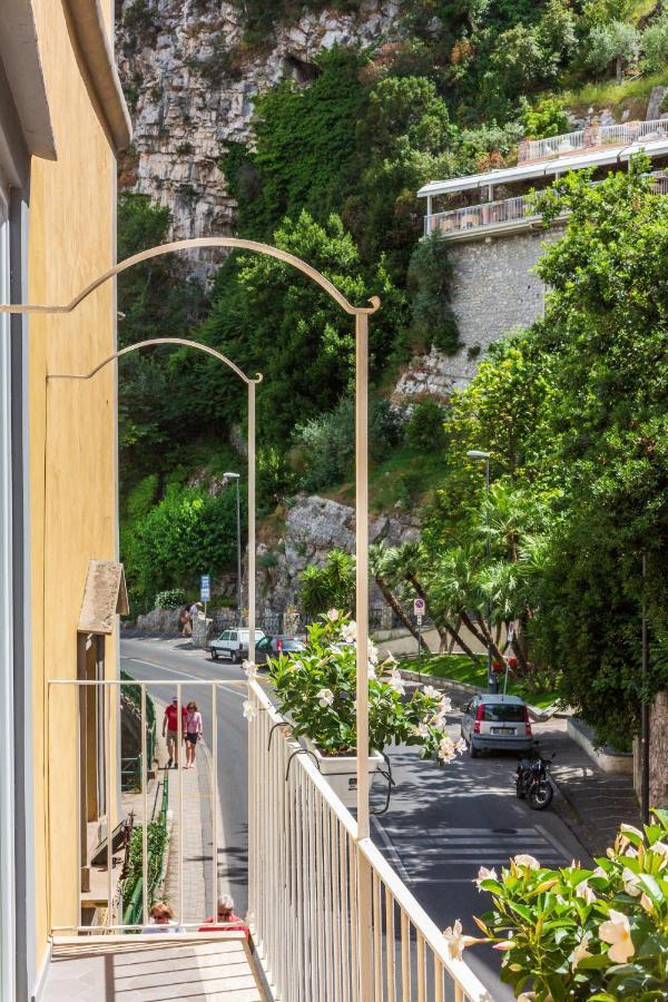 Sorrento Tower Exterior foto